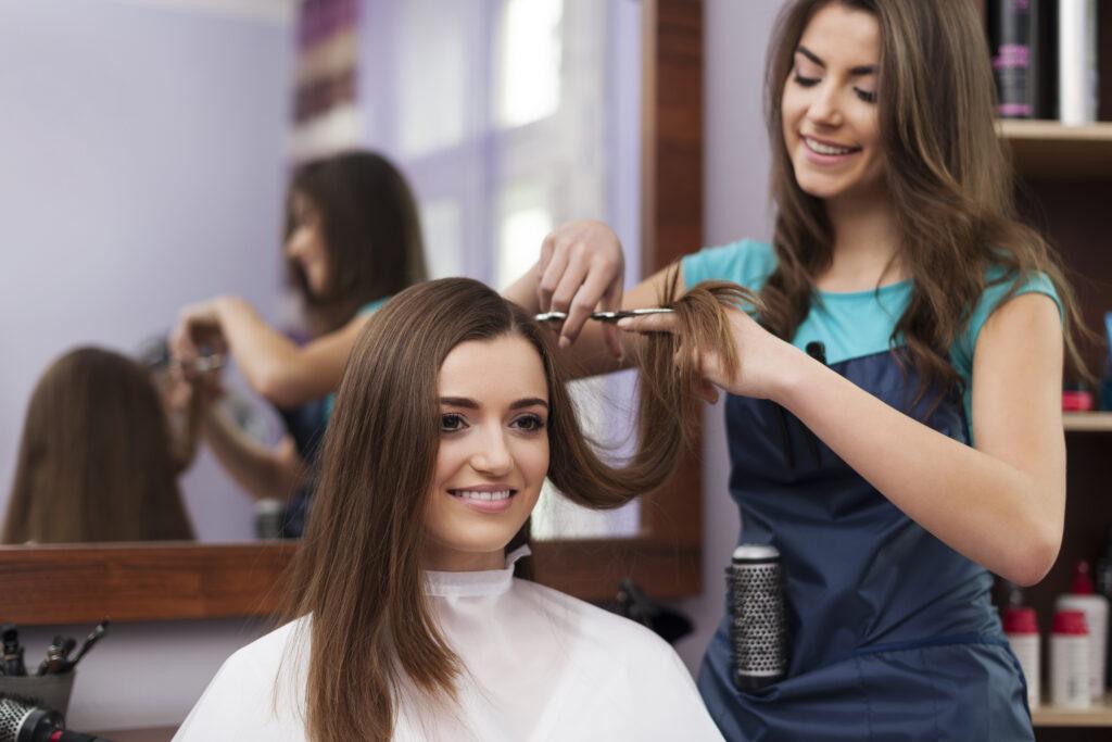 Elevating Your Salon Experience: The Benefits of an Online Booking System for Hair Stylists